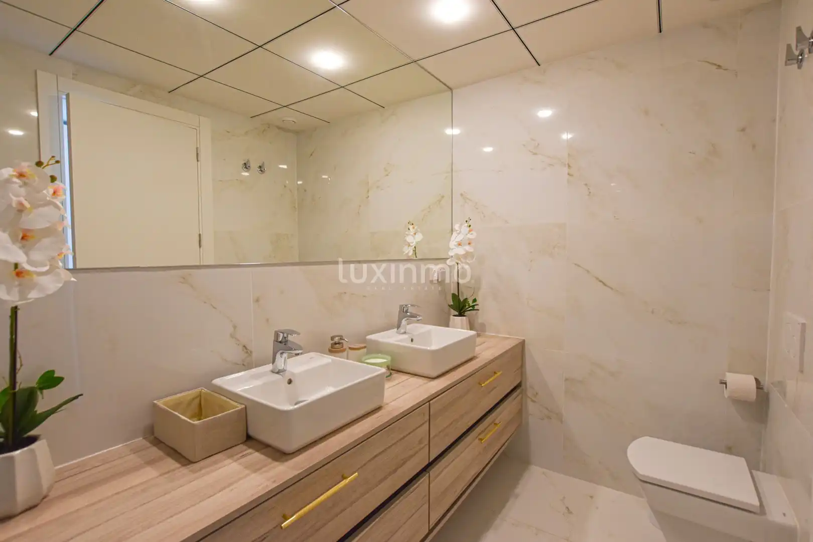 Flat with terrace for sale in Playa de Poniente, imagen 17