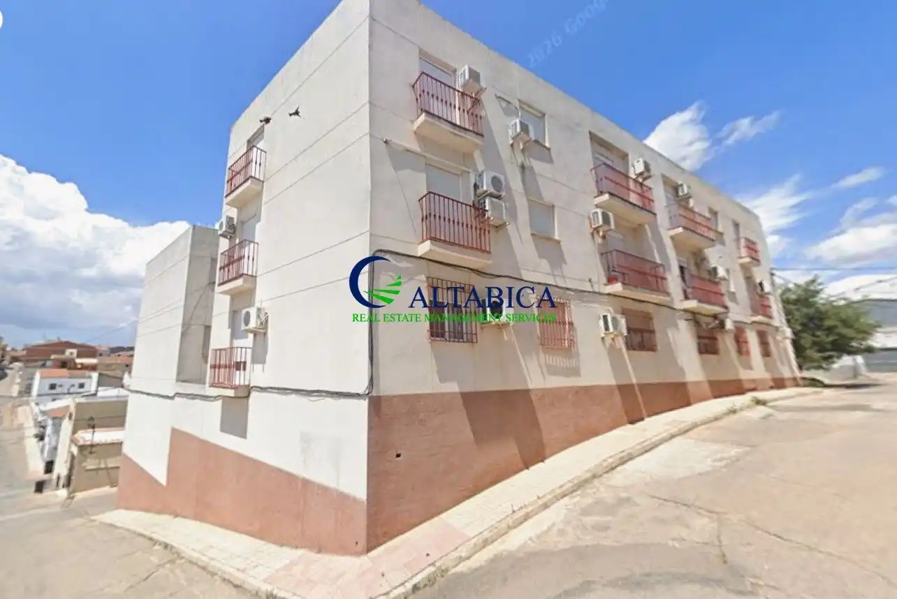 Vista exterior de Piso en venta en Navas de San Juan
