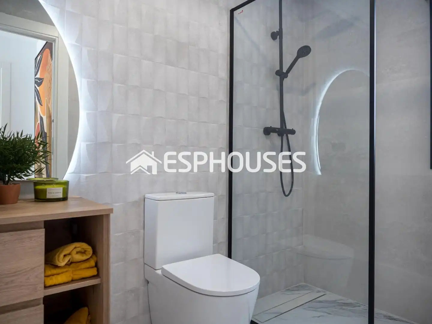 Baño de Casa adosada en venta en San Pedro del Pinatar con Aire acondicionado, Terraza y Piscina