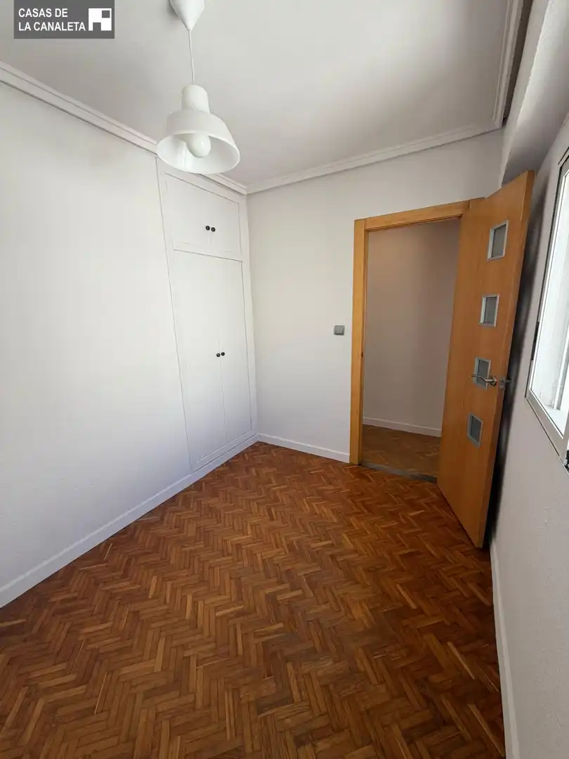 Piso con terraza en alquiler en Juzgados, imagen 13