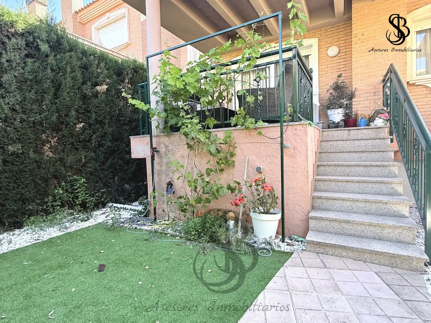 Terrassa de Casa adosada en venda en Sant Joan d'Alacant amb Aire condicionat, Calefacció i Jardí privat