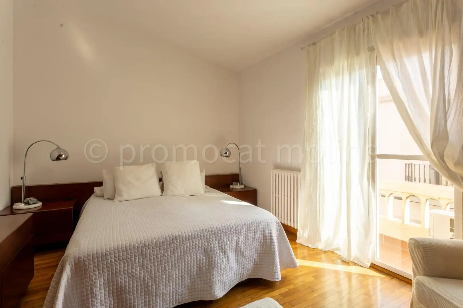 Habitación de Casa o chalet en venta en Molins de Rei con Aire acondicionado, Calefacción y Jardín privado