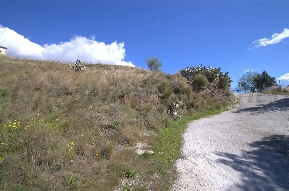 Rustikales Grundstück zum Verkauf in Torrox Pueblo, imagen 3