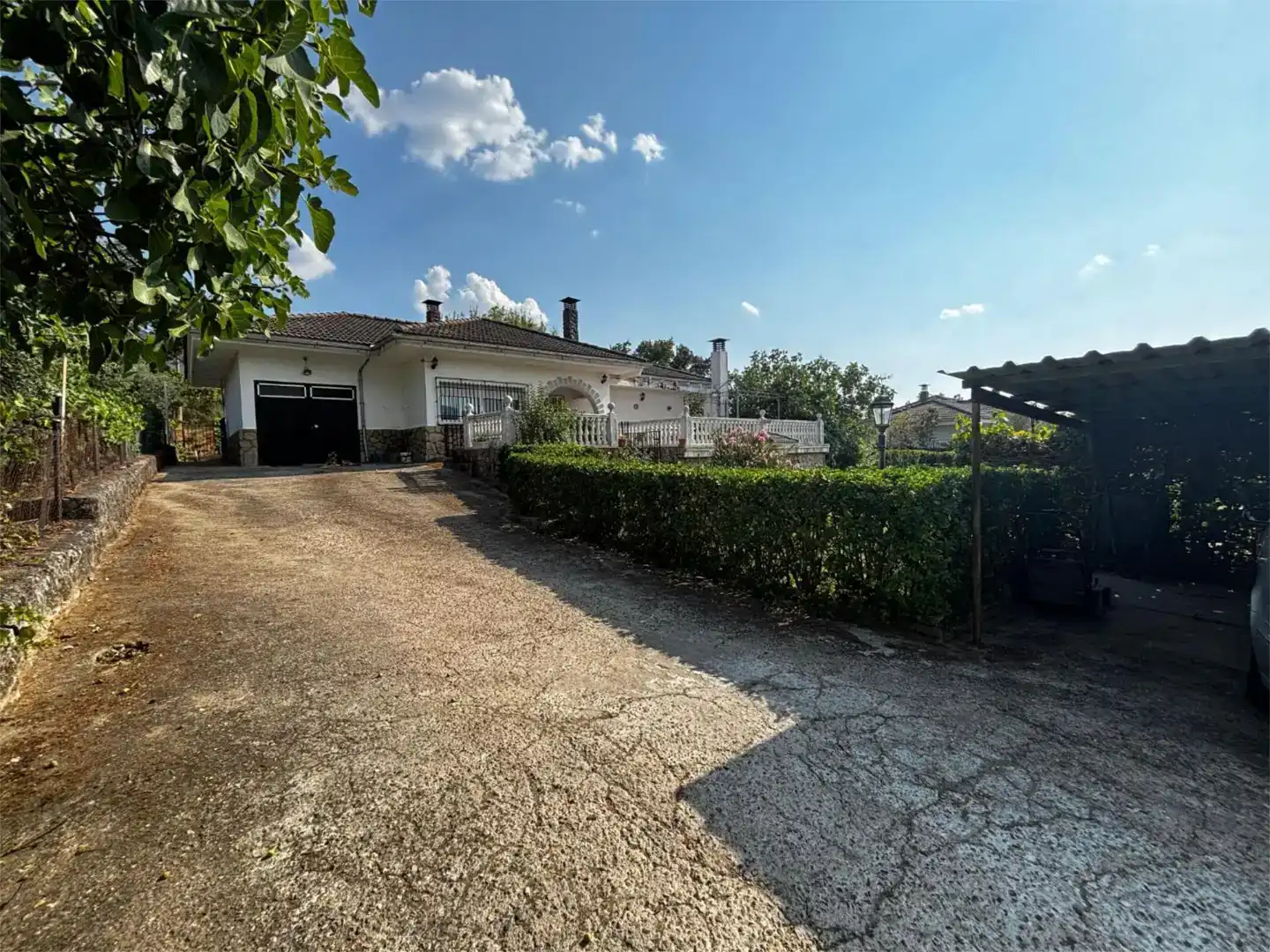Vista exterior de Piso en venta en Hervás con Jardín privado, Trastero y Piscina
