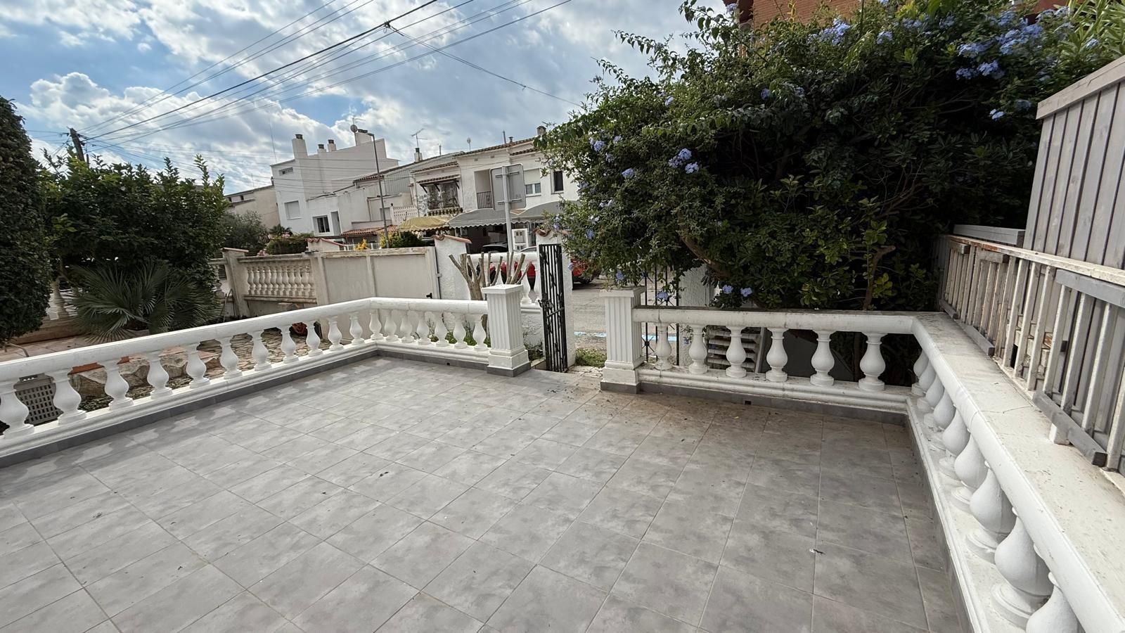 Terrace of Single-family semi-detached for sale in Empuriabrava  with Terrace