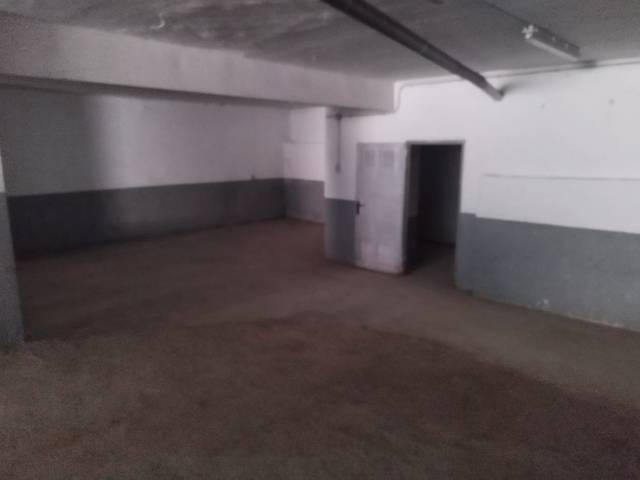 Local comercial en Alquiler en Ca n'Oriol