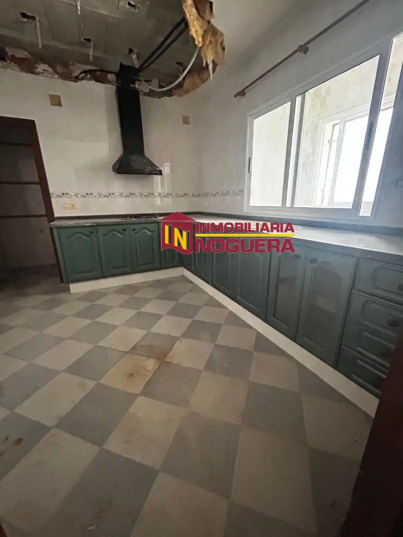 Kitchen of Houses for sale in Écija