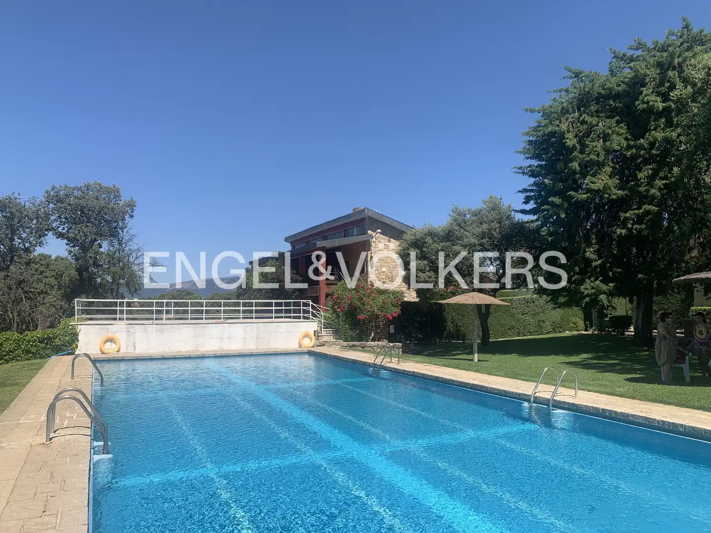 Piscina de Casa o chalet de alquiler en Galapagar con Calefacción, Piscina y Se aceptan mascotas