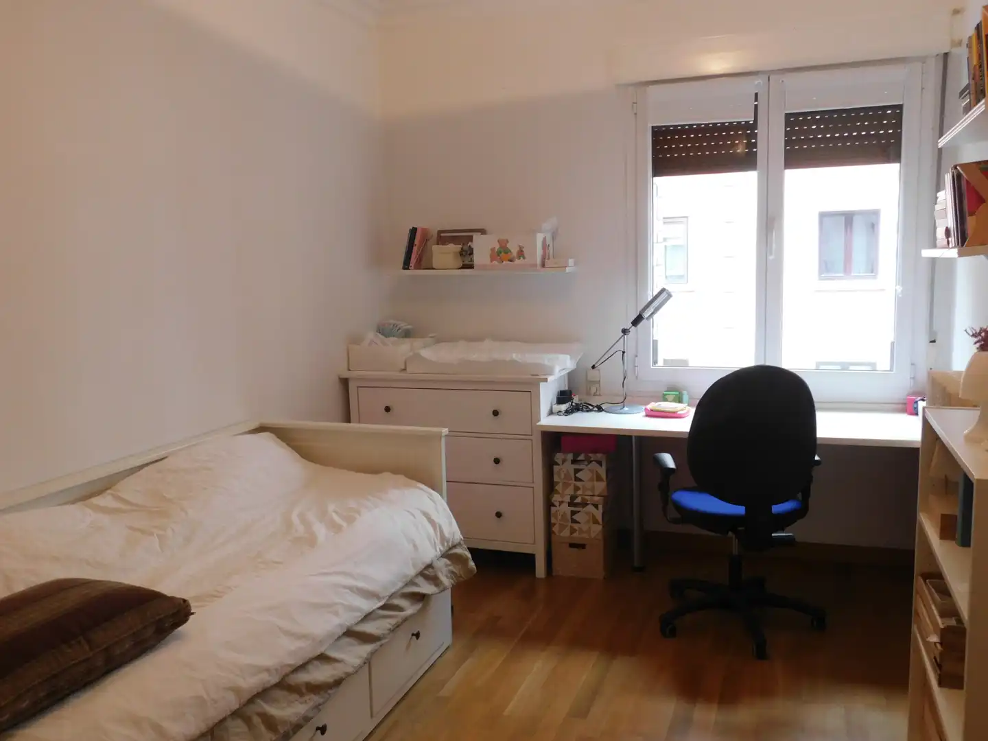 Bedroom of Flat for sale in  Pamplona / Iruña  with Heating, Furnished and Oven