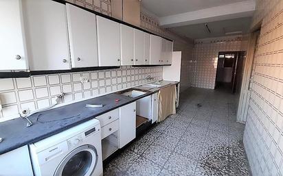 Cuina de Casa o xalet en venda en La Roda amb Terrassa