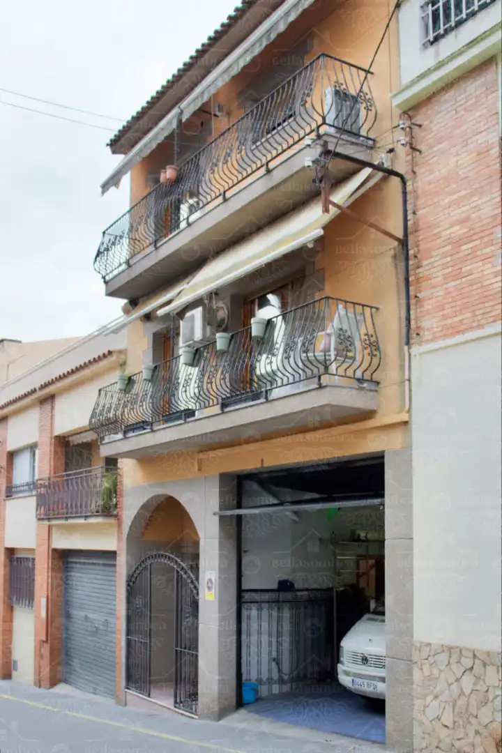 Chalet con terraza en venta en Carrer Roger de Flor, imagen 5