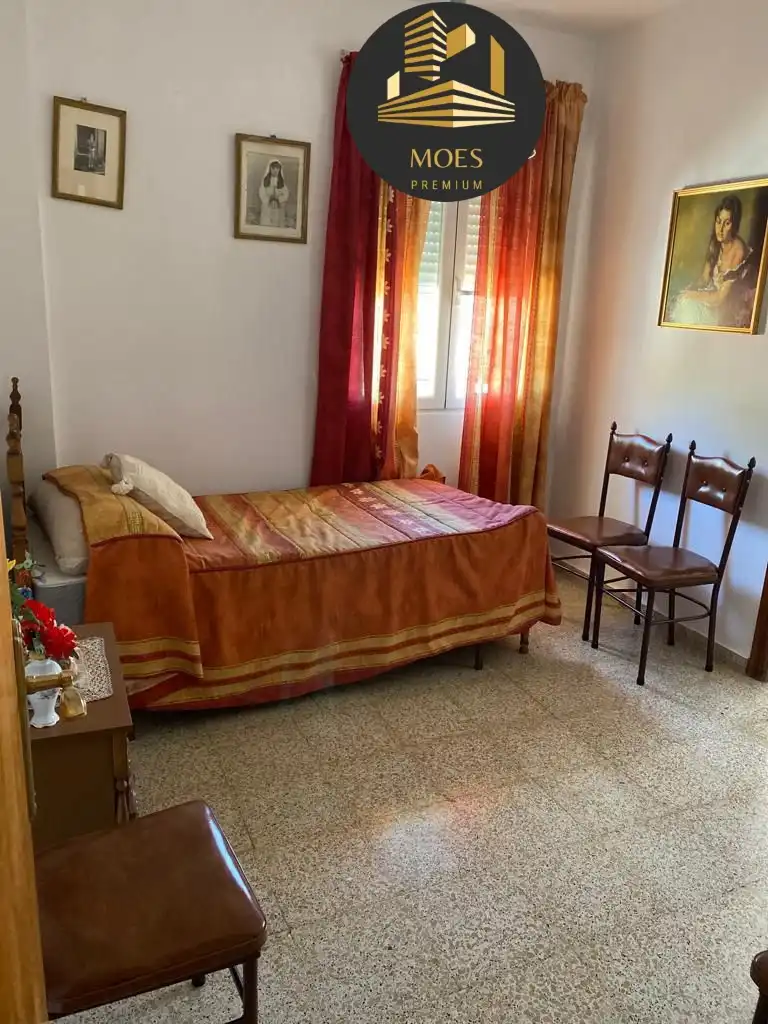 Bedroom of Flat for sale in Huesa  with Air Conditioner, Heating and Storage room