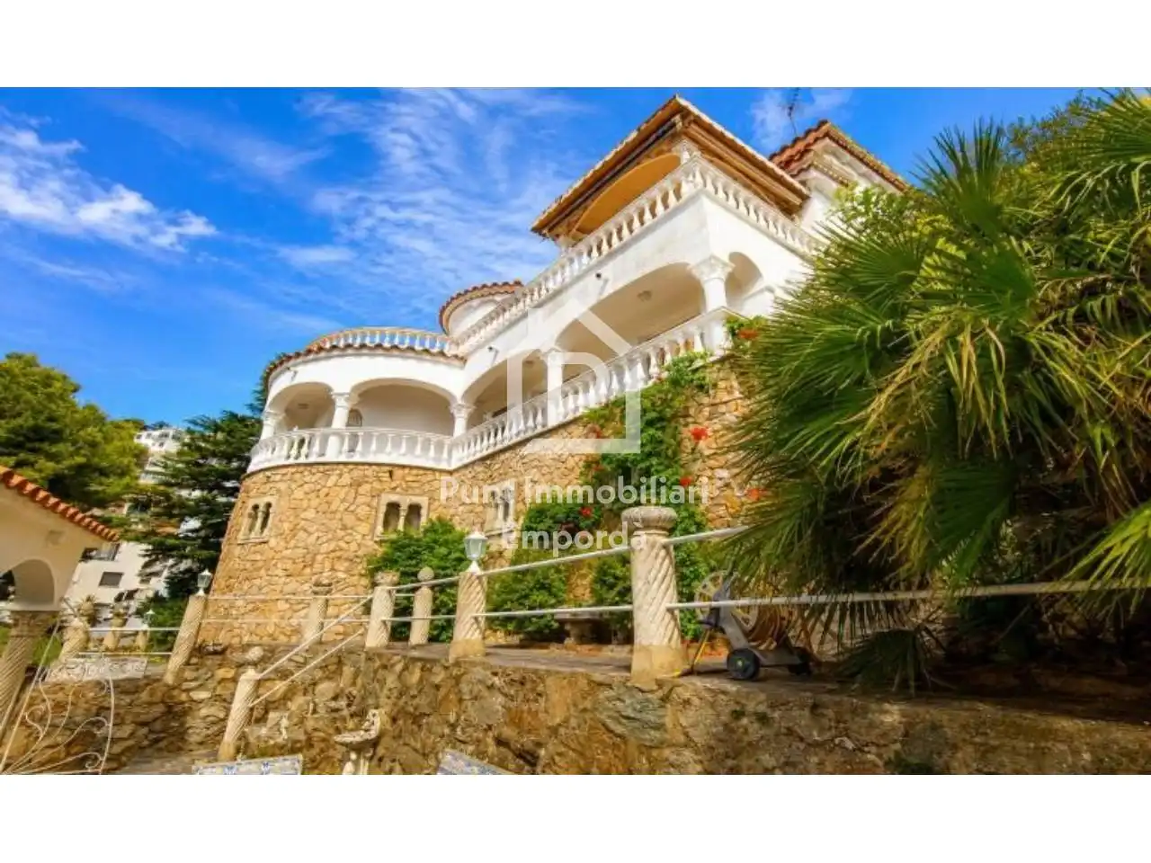 Casa con giardino in vendita a Calle Pau Vila