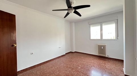 Foto 4 de Piso de alquiler en Barrio de Zaidín, Granada Capital
