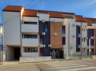 Appartamento con piscina in vendita a Herencia