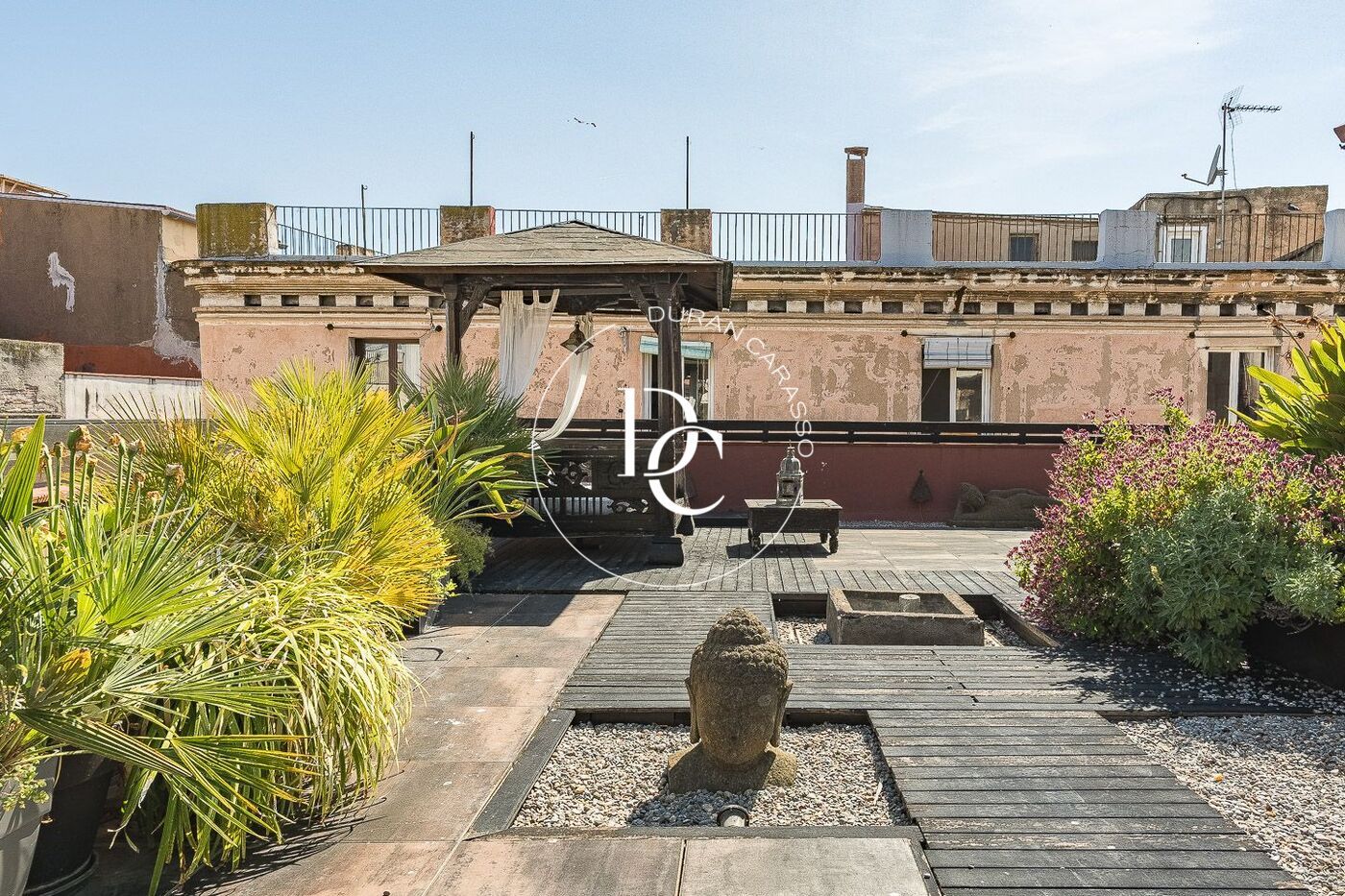 Terrassa de Àtic en venda en  Barcelona Capital amb Aire condicionat, Calefacció i Jardí privat