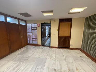 Büro zur Miete in CALLE ZORRILLA 46