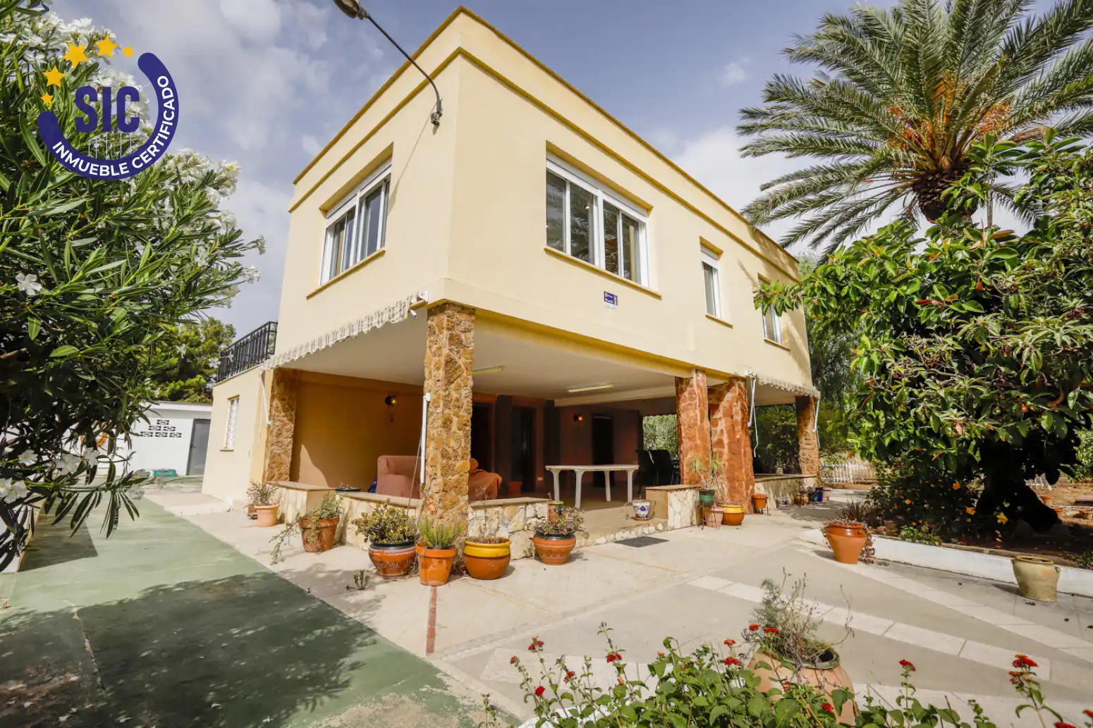 Exterior view of Houses for sale in Bétera  with Private garden, Terrace and Storage room