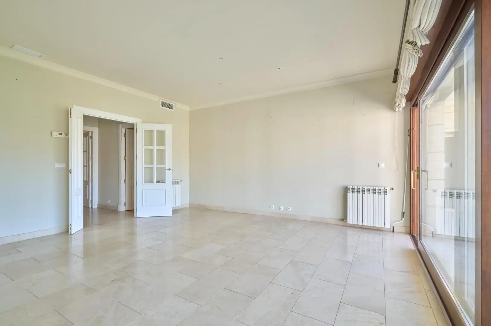 Wohnzimmer von Wohnung zur Miete in Jerez de la Frontera mit Klimaanlage, Heizung und Terrasse
