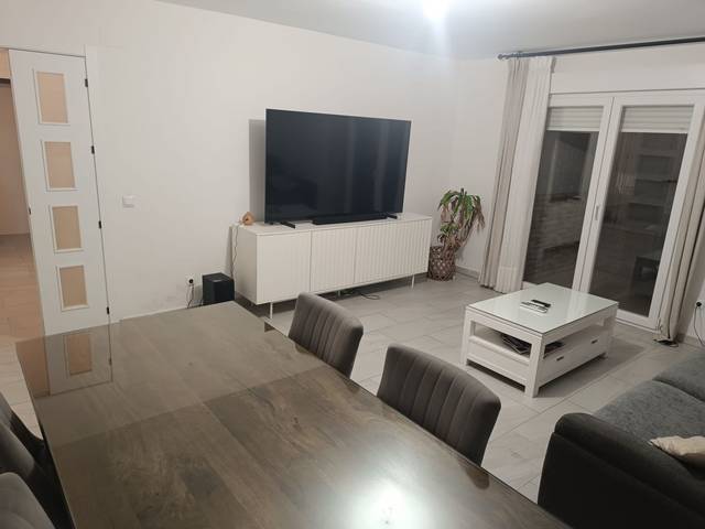 Piso en Alquiler en Isla Chica