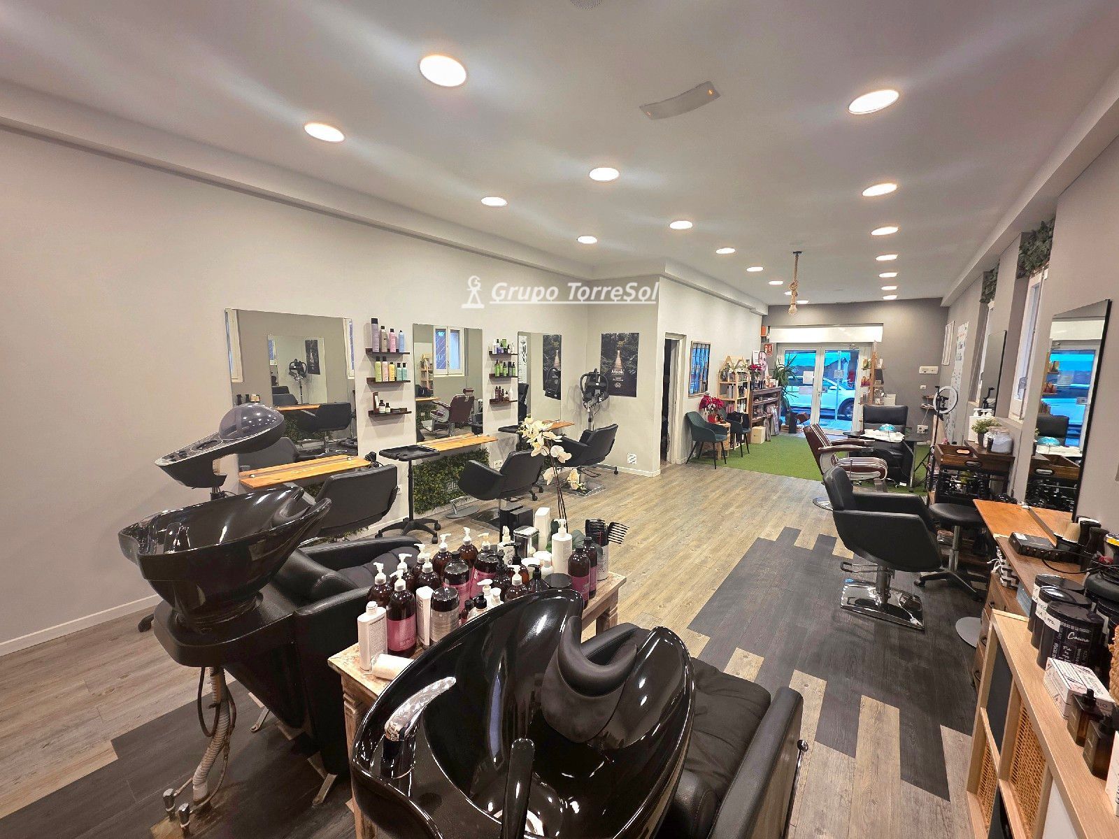 Premises to rent in Torredembarra  with Air Conditioner and Internet