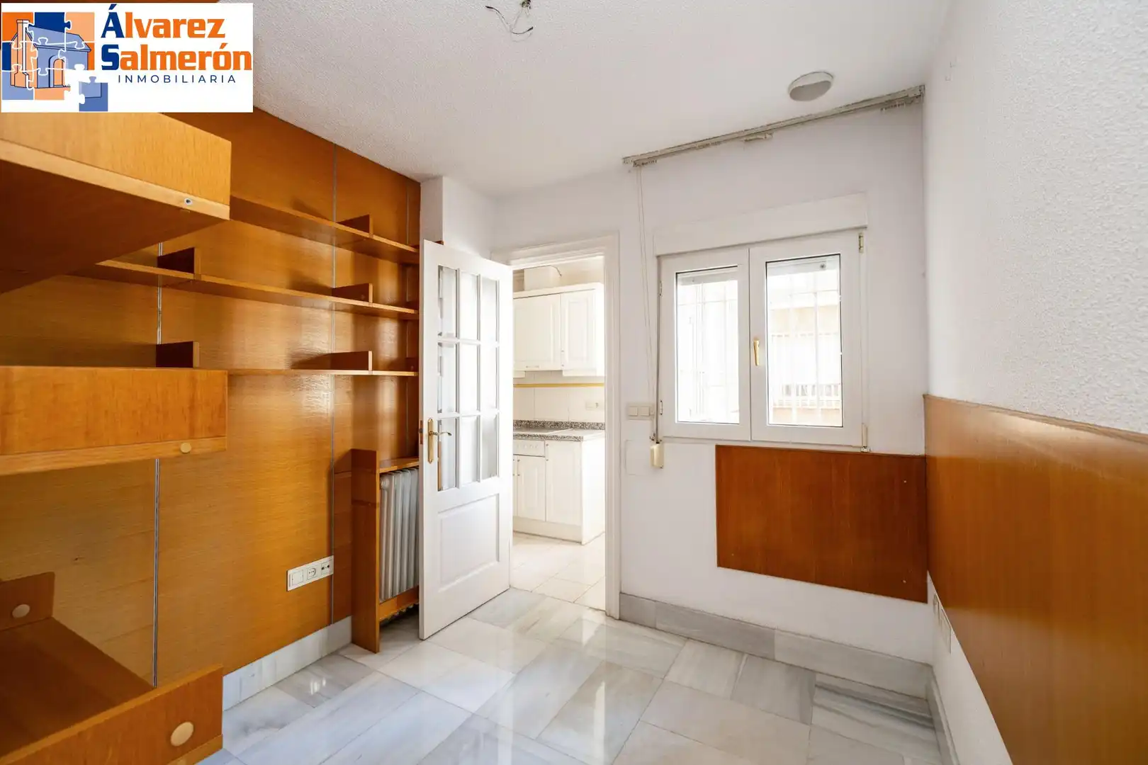 Flat for sale in Granada