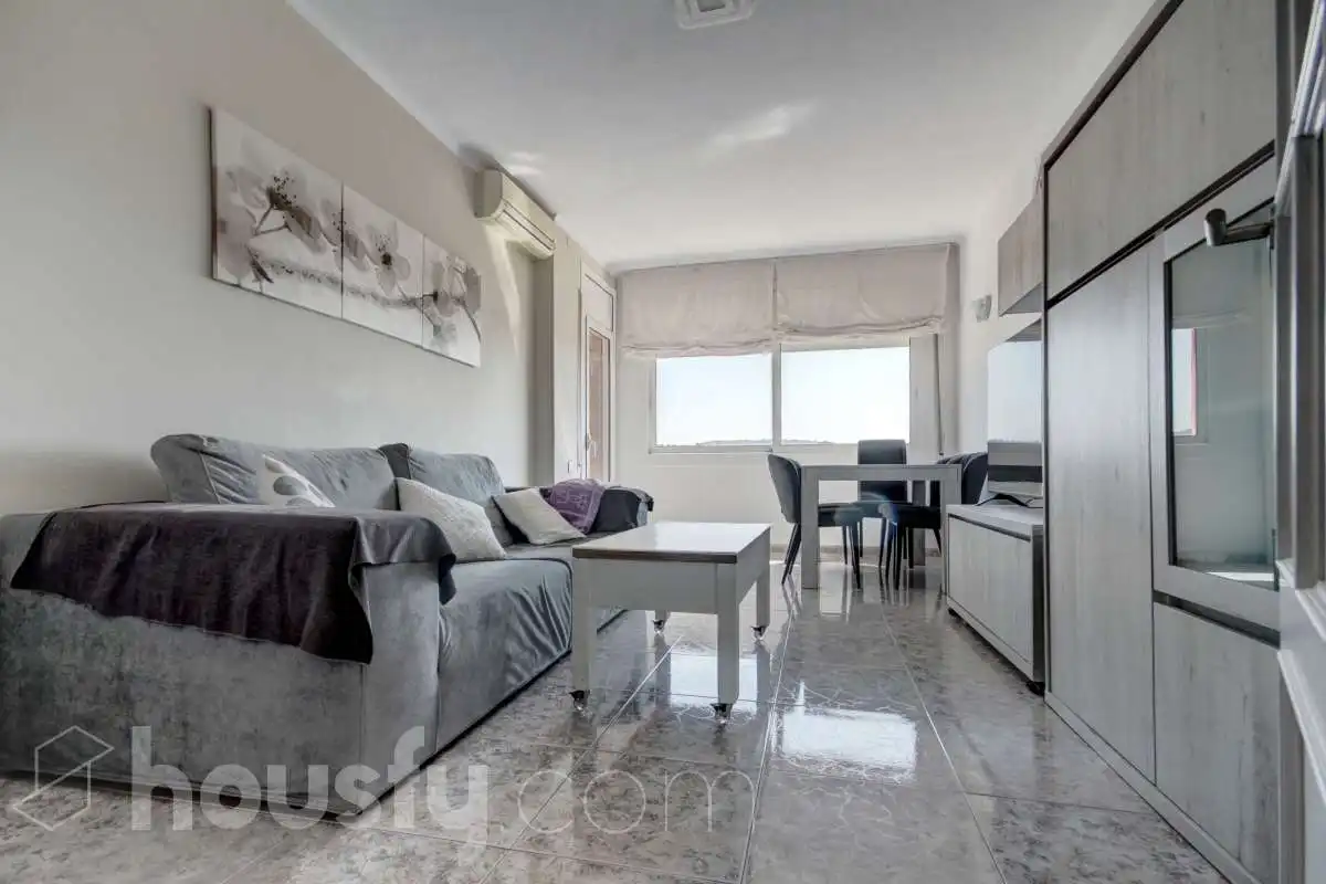 Sala d'estar de Pis en venda en Abrera amb Aire condicionat i Balcó