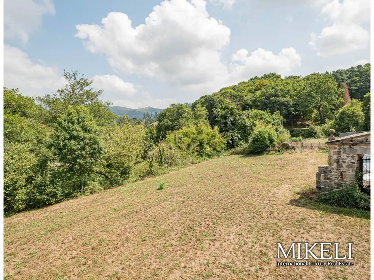 Finca rústica en venta en Saro con Jardín privado y Parquet