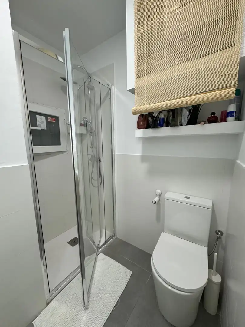Bany de Estudi en venda en Las Palmas de Gran Canaria amb Aire condicionat i Moblat