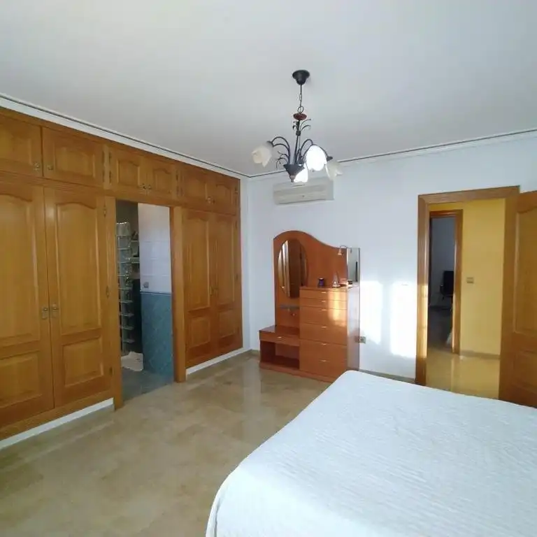 Dormitori de Casa o xalet en venda en Orihuela amb Aire condicionat, Jardí privat i Terrassa