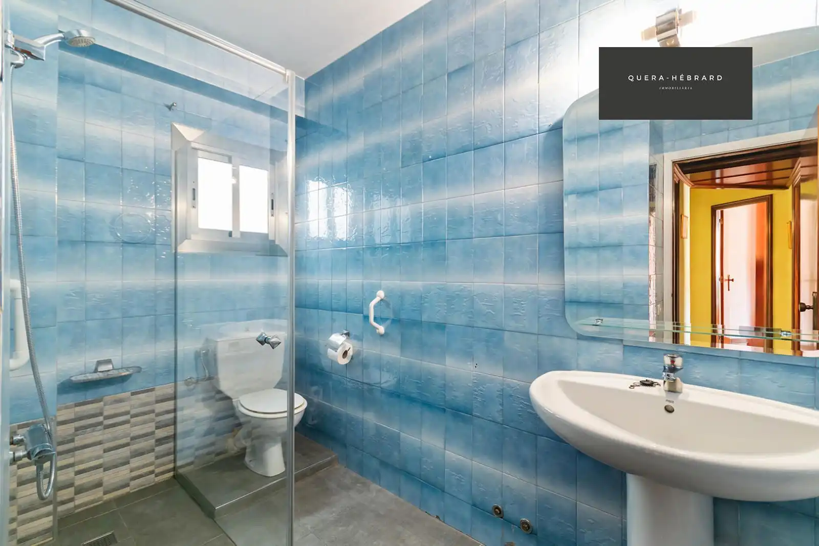 Baño de Piso en venta en Barcelona con Aire acondicionado, Terraza y Balcón