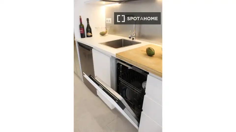 Cocina de Piso de alquiler en Madrid con Aire acondicionado, Calefacción y Amueblado