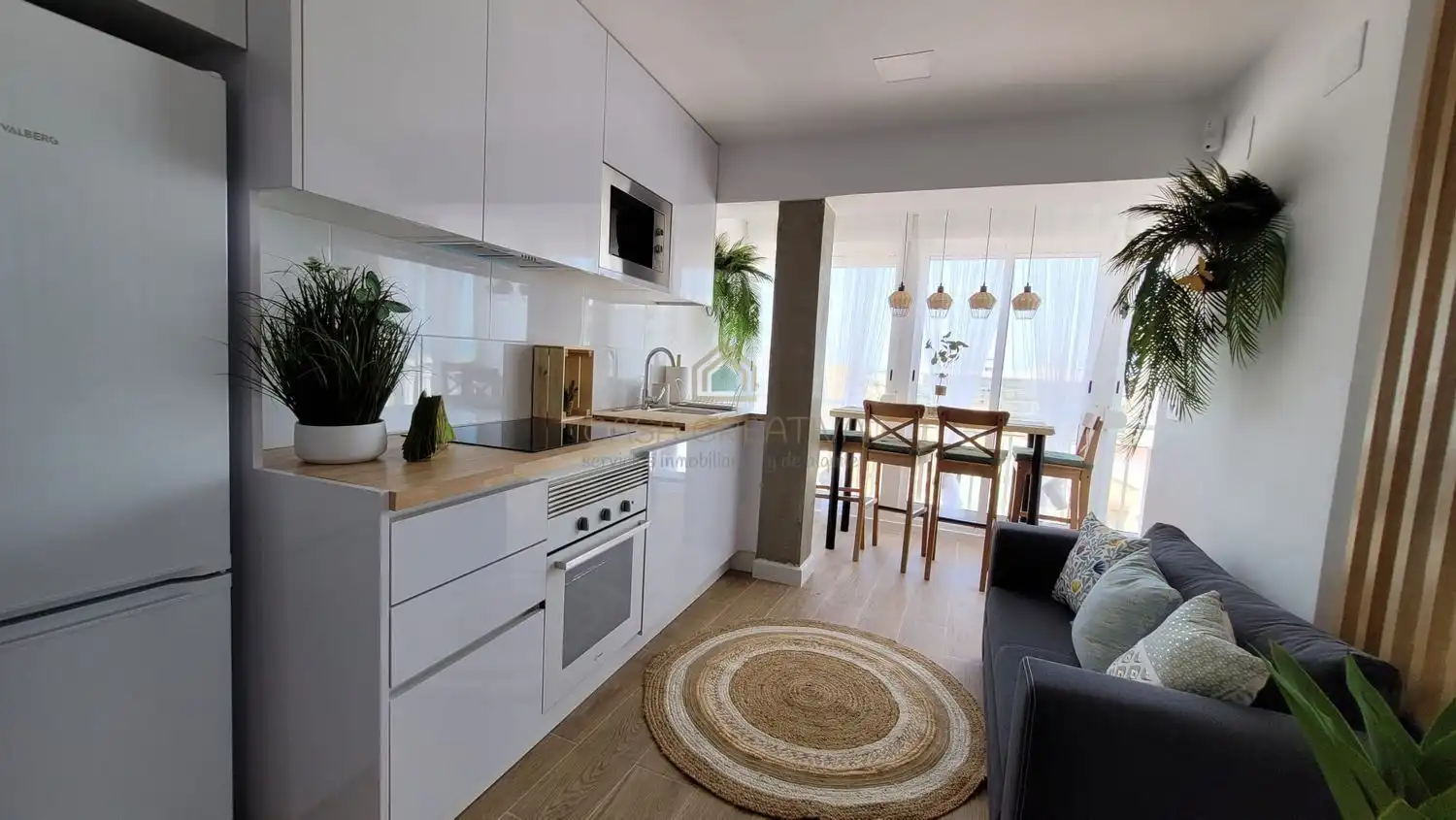 Cocina de Estudio en venta en Sueca con Aire acondicionado, Calefacción y Amueblado