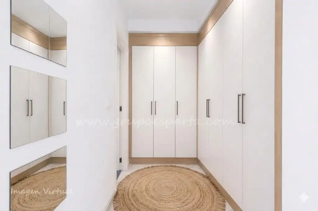 Detached homes for sale in Espartinas  with Air Conditioner, Heating and Oven
