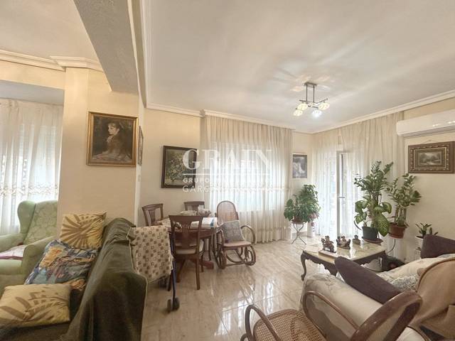 Piso en Venta en Feria