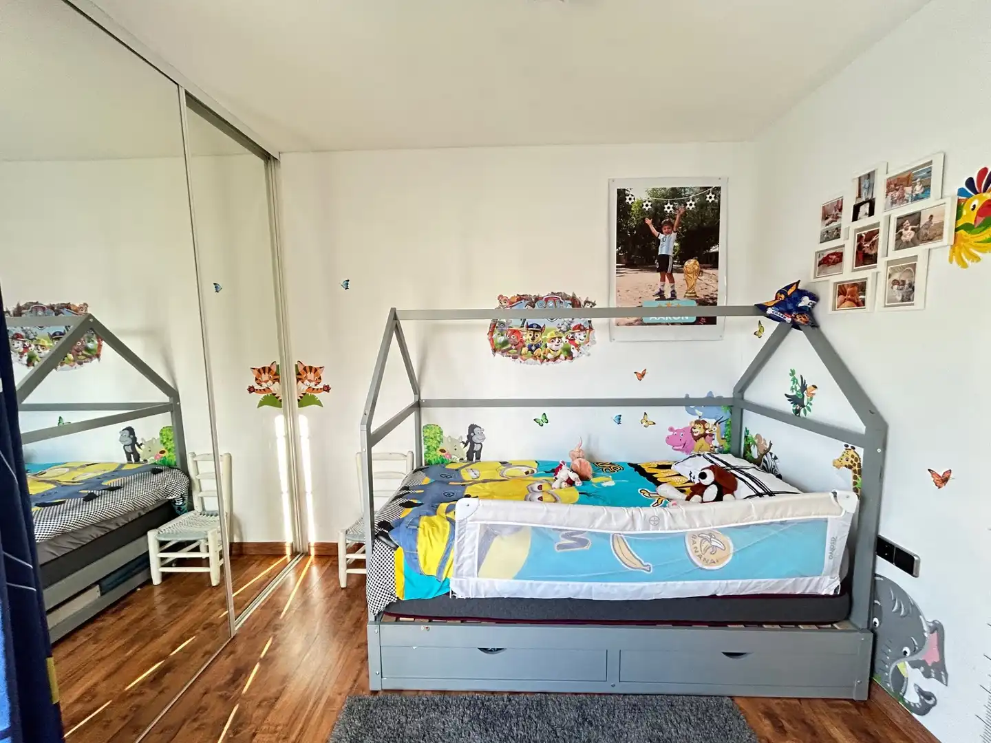 Schlafzimmer von Maisonette zum Verkauf in Sant Boi de Llobregat mit Klimaanlage, Heizung und Parkett