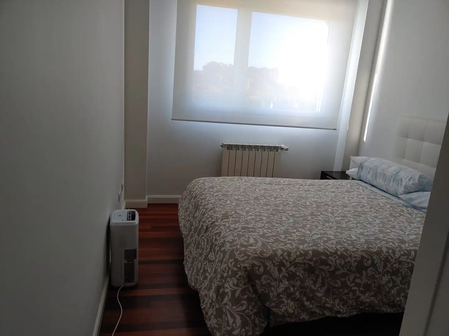 Schlafzimmer von Wohnung zur Miete in Santander mit Heizung, Privatgarten und Parkett
