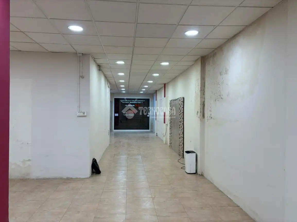 Local comercial en venda a Luis Lamarca, imagen 10