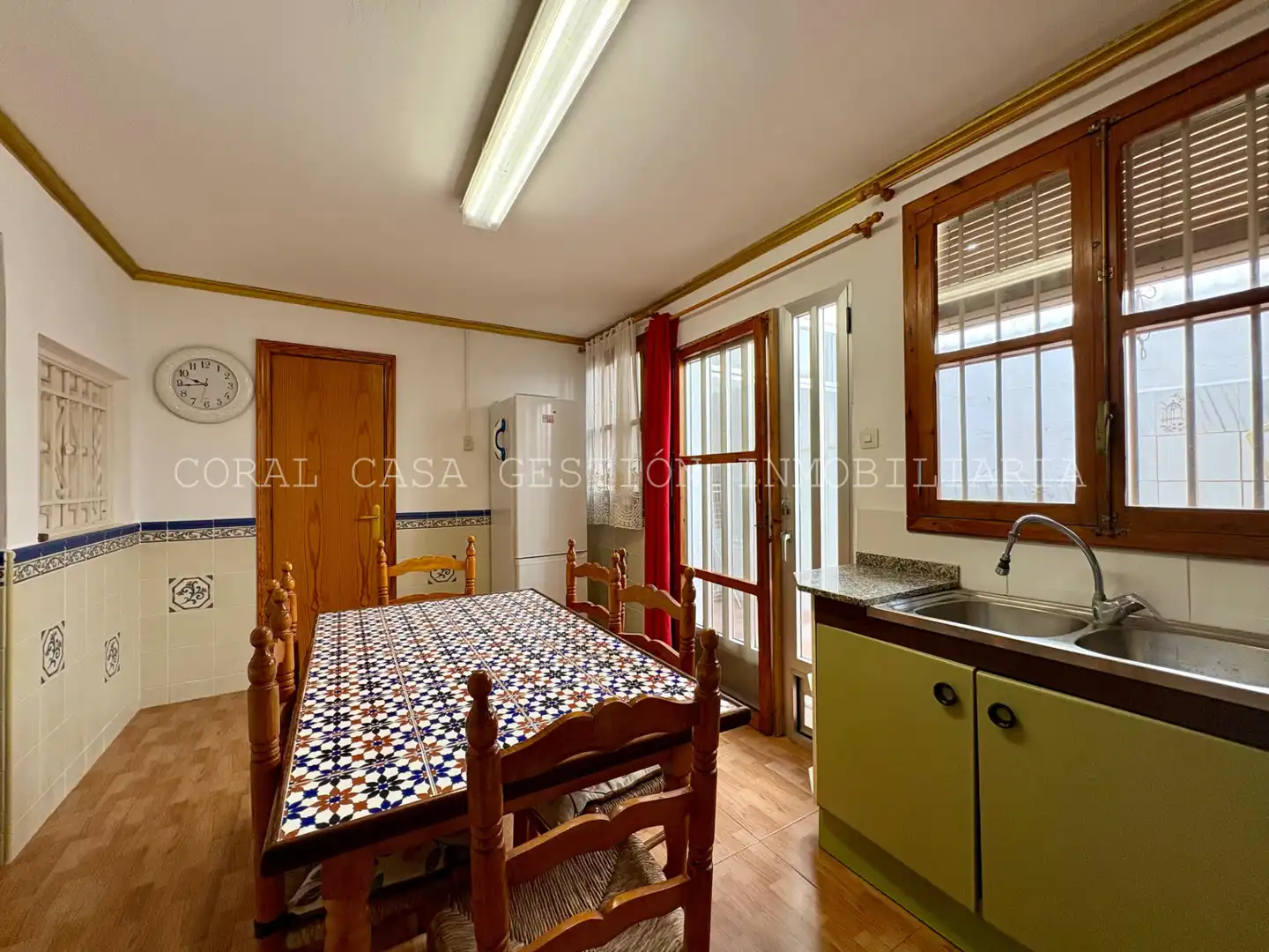 Kitchen of Detached homes for rent in Sagunto / Sagunt  with Air Conditioner, Terrace and Furnished