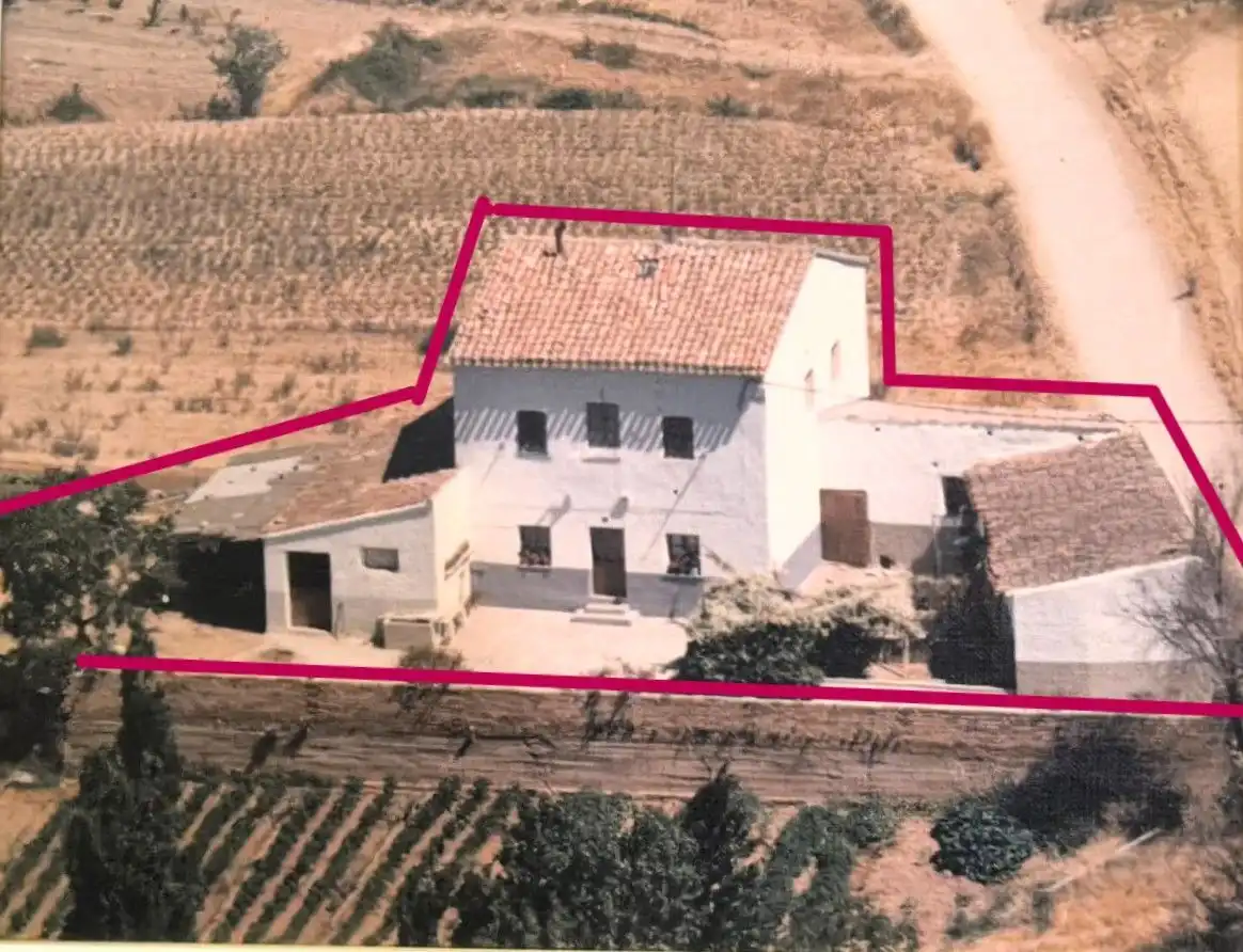 Casa o xalet en venda en Entrena amb Jardí privat i Traster