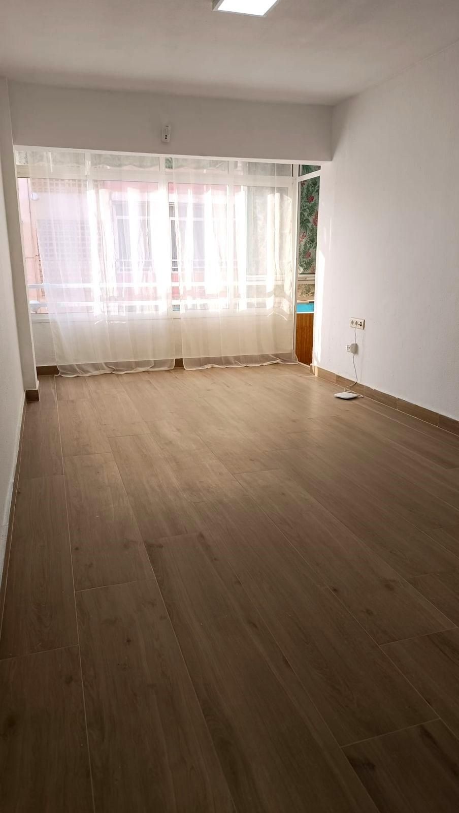 Dormitori de Apartament en venda en Alicante / Alacant amb Terrassa