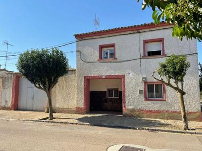 Exterior view of House or chalet for sale in Ejea de los Caballeros  with Terrace