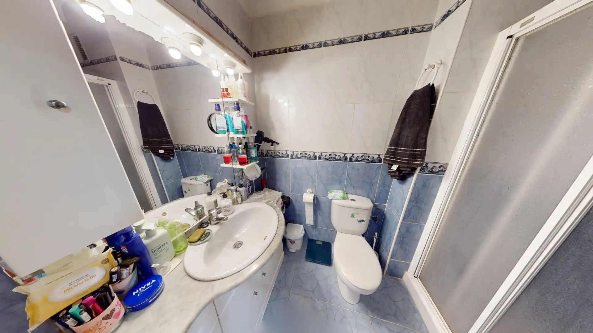 Baño de Piso en venta en Alicante / Alacant con Terraza y Internet