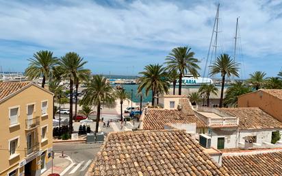 Vista exterior de Àtic en venda en Dénia amb Aire condicionat i Balcó