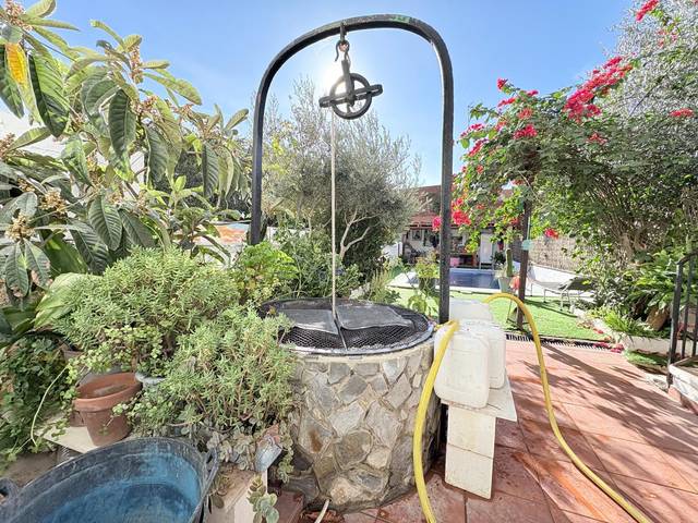 Casa-chalet en Venta en Segle XX