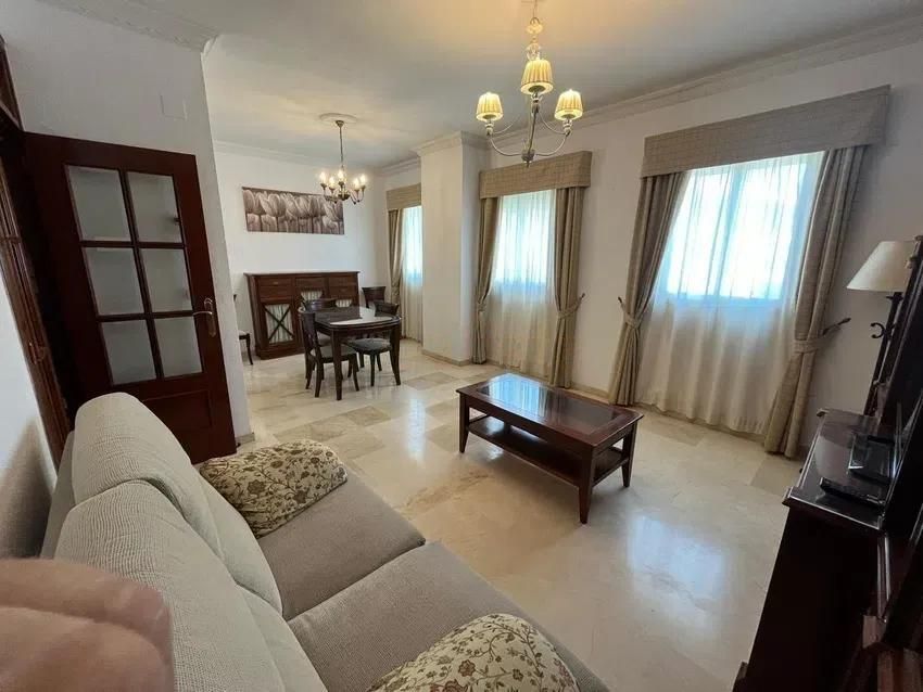 Dúplex de lloguer a De Triana, Triana Oeste