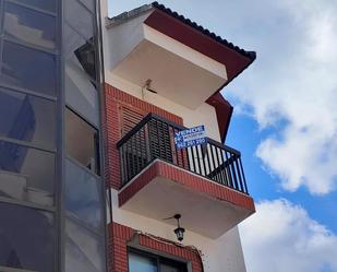 Exterior view of Duplex for sale in Quesa  with Balcony