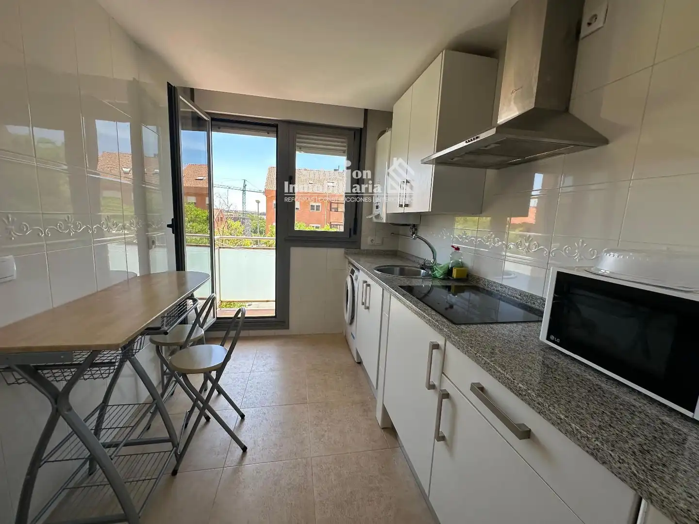 Küche von Wohnung zur Miete in Salamanca mit Heizung, Terrasse und Möbliert