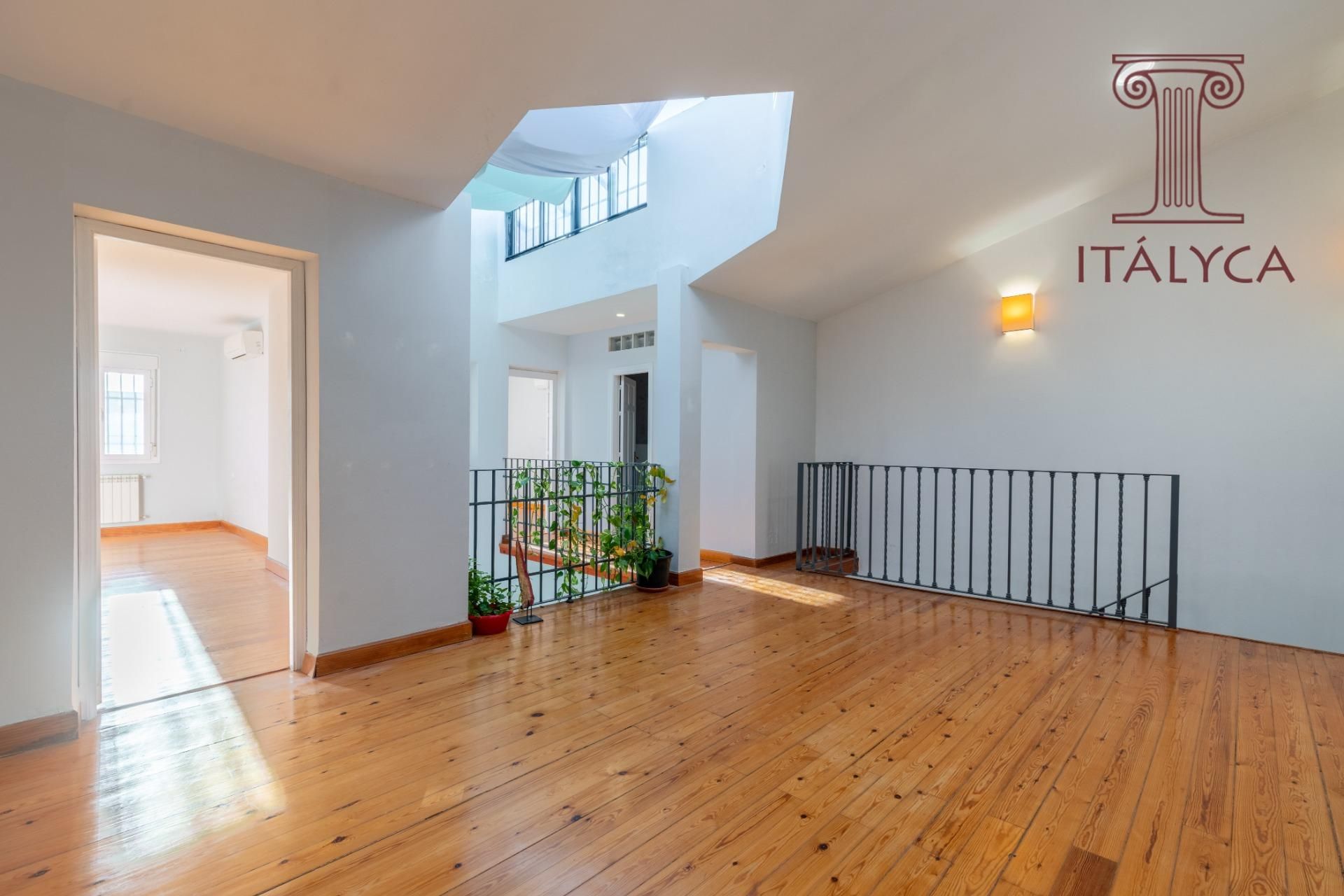 Casa o xalet en venda en Bormujos amb Aire condicionat, Calefacció i Jardí privat