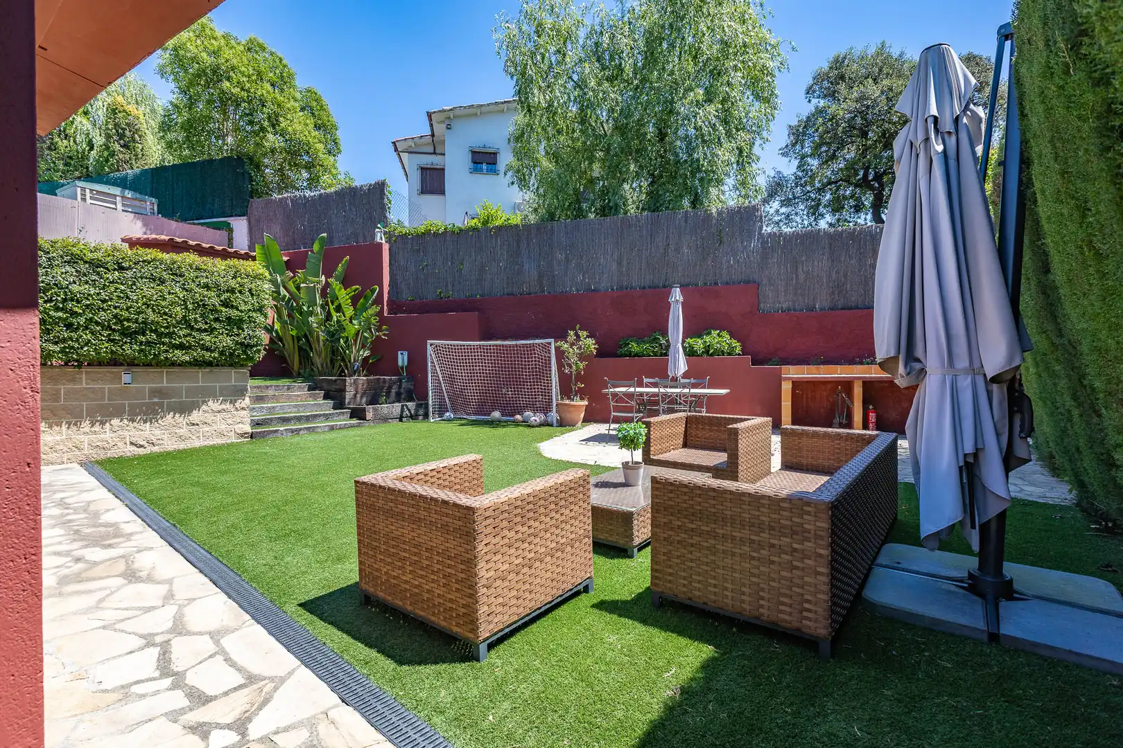 Terrassa de Casa o xalet en venda en Castellar del Vallès amb Aire condicionat, Calefacció i Jardí privat